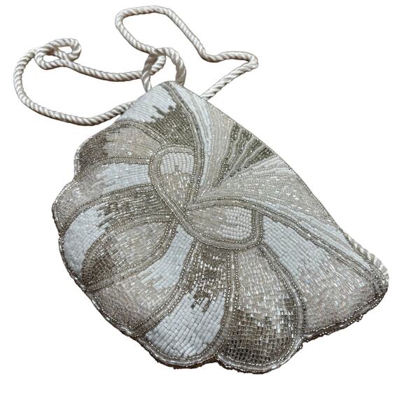 Vintage 1980’s beaded evening bag wedding bridal purse white satin silver gold - Picture 5 of 9